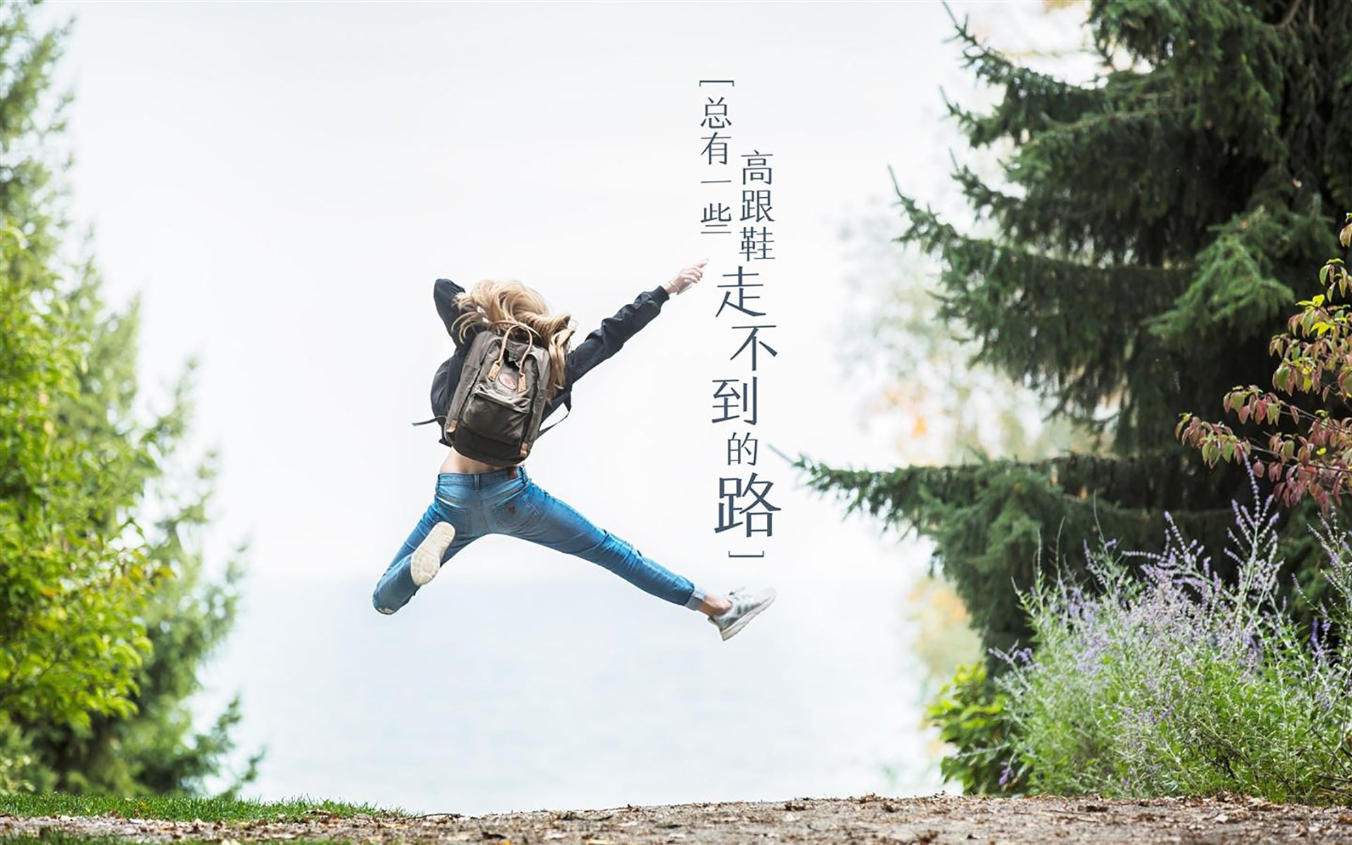 中国足球联赛战况异常激烈，各队球员全力以赴，中国足球队比赛情况